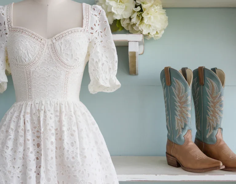 Fashion Inspiration 15 Summer Dresses with Cowboy Boots