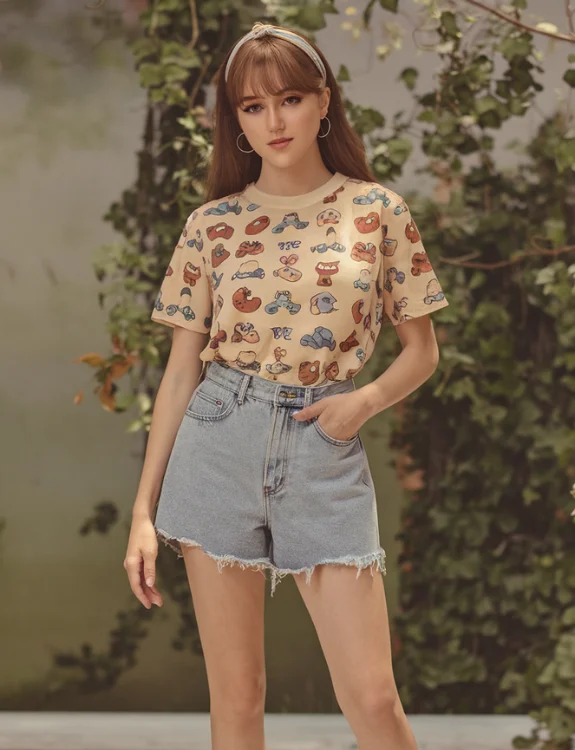 PRINTED T-SHIRT WITH HIGH-WAISTED SHORTS